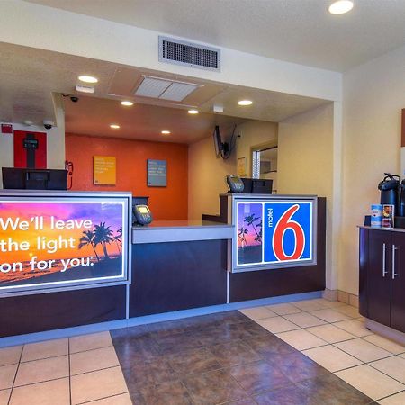 Motel 6-Jurupa Valley, Ca - Riverside West Екстер'єр фото